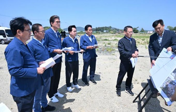 경제건설위원회 스마트팜 부지 현장방문