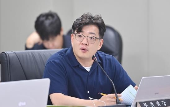 파주시의회 목진혁 의원, '파주시 아동친화도시 조성 조례안' 외 2건 대표발의