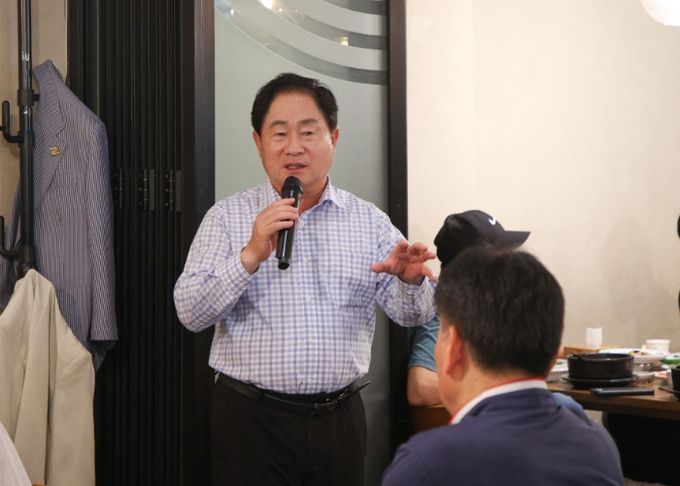 주광덕 남양주시장, 4년째 환경미화원 초청해 노고 격려