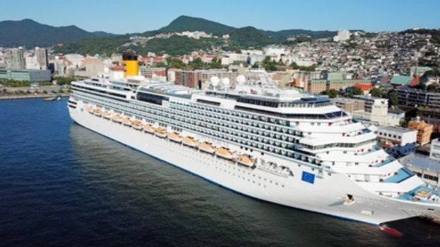 탑승선박(Costa Serena)