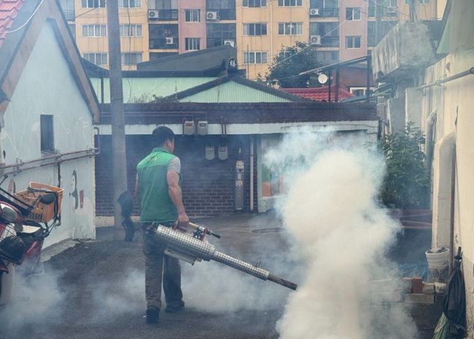 생연1동행정복지센터, 골목 구석까지 빈틈없는 방역 활동 전개